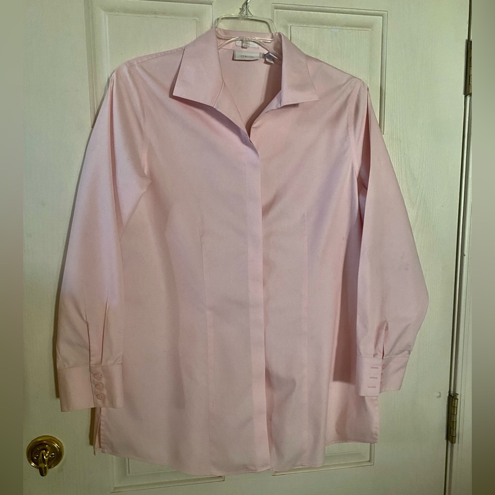 Chicos pink tunic button down top with hidden buttons.  Size 2